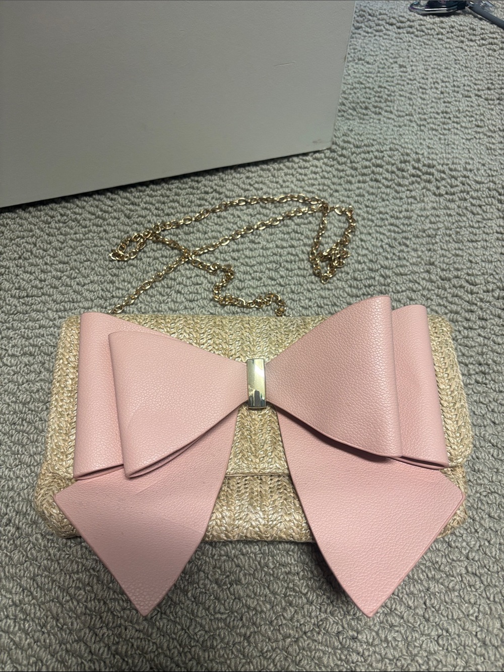 Straw Clutch Wristlet with Pink Bow and Gold Chain